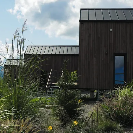 Lodge комплекс відпочинку крихая Solochin