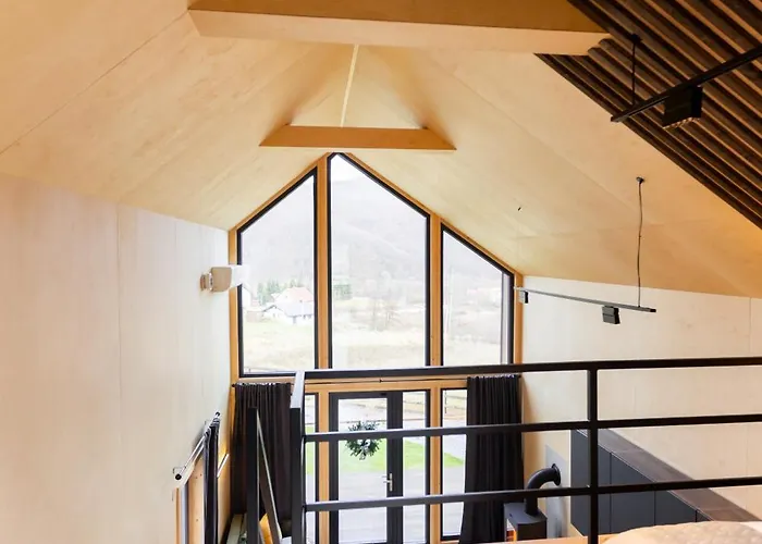 комплекс відпочинку крихая Lodge Solochyn